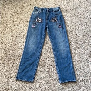 PacSun Floral Mom Jean!!